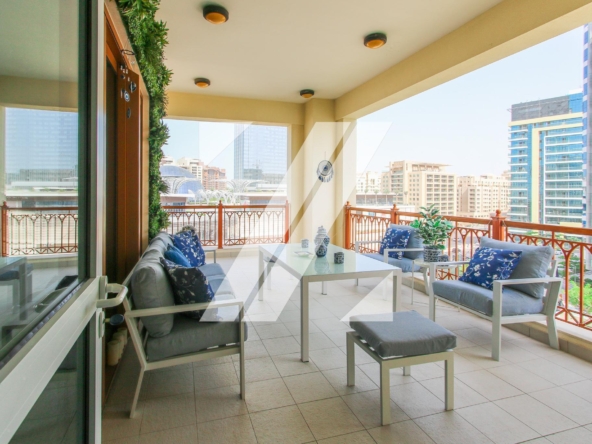 Well Priced | 2 Bedrooms | Sea View