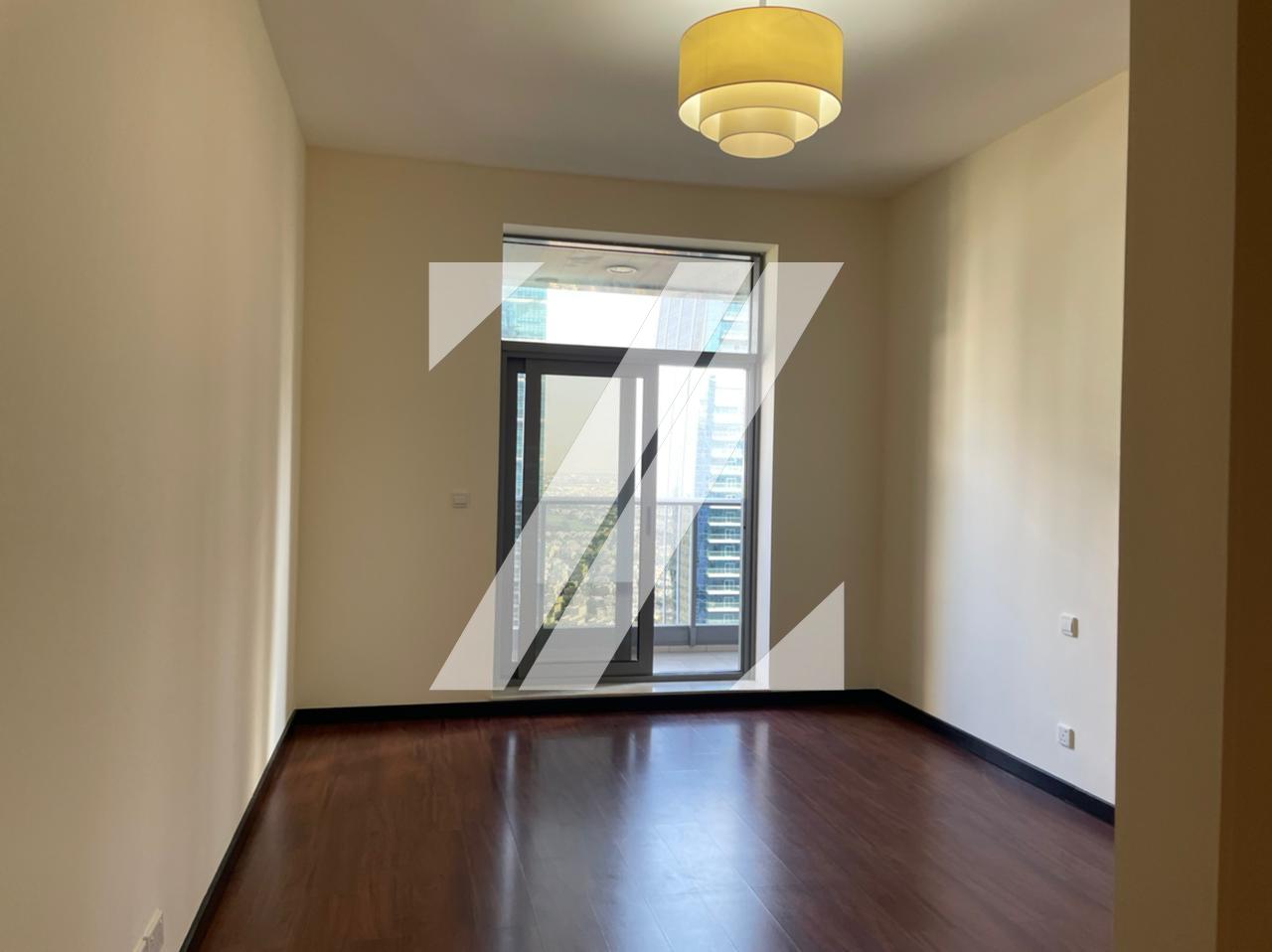 Large 3 Bed | Near Metro Station | High Floor